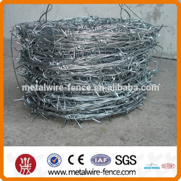 razor barbed wire fencing/barbed iron wire mesh fence